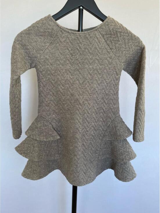 Cat & Jack Other - Cat & Jack Girls Gray Ruffle Dress Size 6 Long Sleeve Tiered Peplum Twirl Dress